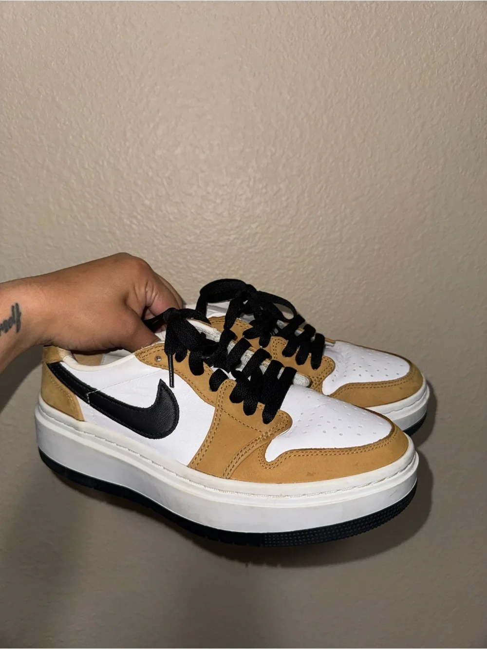 Nike used couple